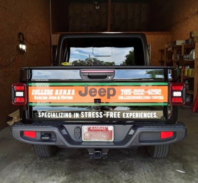 Vehicle Graphics Photo
